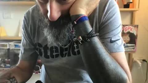 knicker76 online show from October 24, 7:53 am