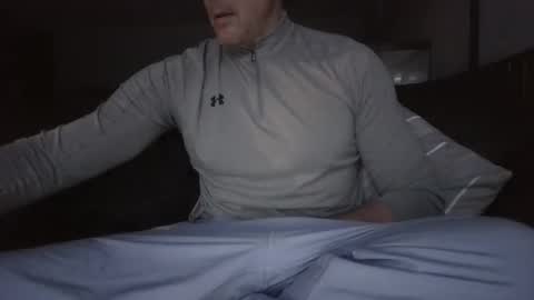 Knight3975 online show from March 11, 4:30 am