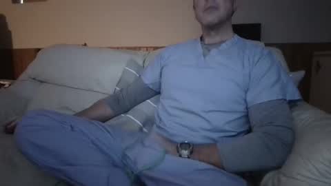 Knight3975 online show from December 17, 3:38 pm