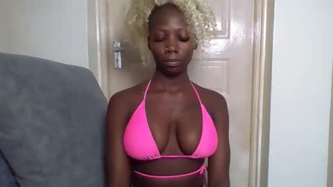 knight_nurse69 online show from November 1, 9:14 pm