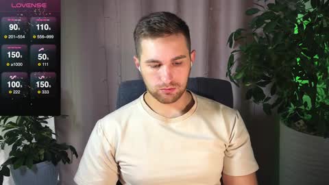 Snapshot of kochka25 chatting on February 5, 7:07 am Sweet boy online show from February 5, 7:07 am
