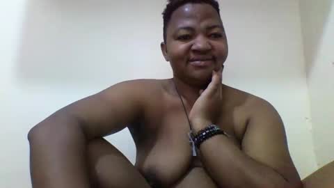Snapshot of koffi639202 chatting on October 5, 9:50 am koffi639202 online show from October 5, 9:50 am