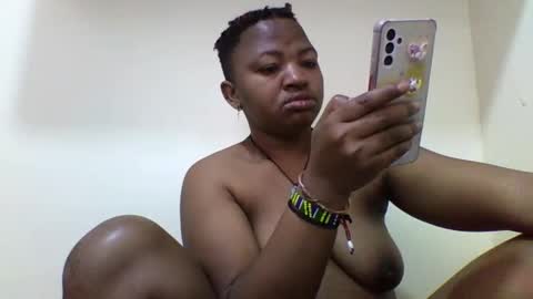 Snapshot of koffi639202 chatting on September 21, 7:12 am koffi639202 online show from September 21, 7:12 am