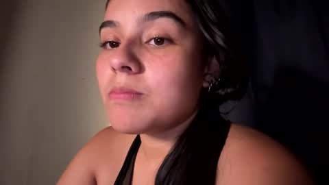 konnie_adan online show from April 17, 8:06 am