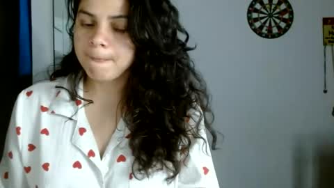 Karoll online show from May 23, 3:24 am