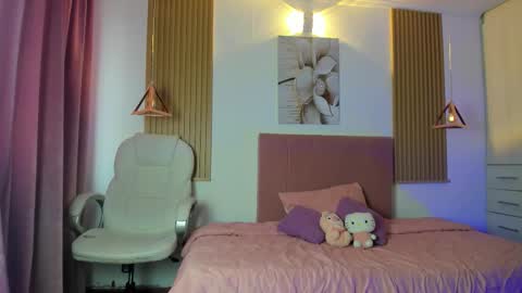 Kora  online show from September 17, 1:14 pm