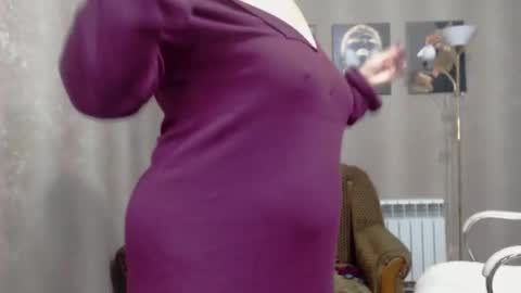 Snapshot of koroleva70 chatting on January 27, 7:24 pm VIKA online show from January 27, 7:24 pm