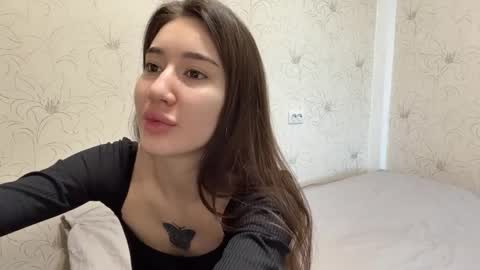 Nami online show from April 8, 4:15 am