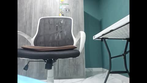 Snapshot of koto420 chatting on March 9, 3:54 am Koto Bombon online show from March 9, 3:54 am