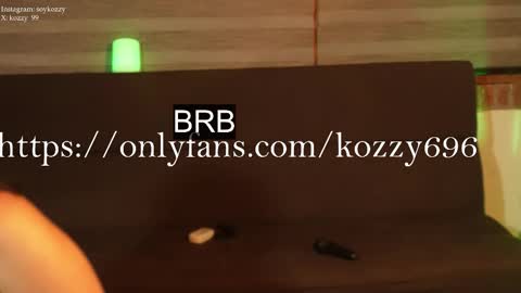 kozzy_ online show from October 28, 7:26 pm