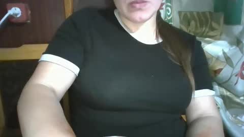 kriiisss1876 online show from November 28, 8:27 pm