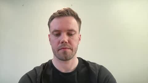 kris4kris4 online show from April 20, 2:42 pm