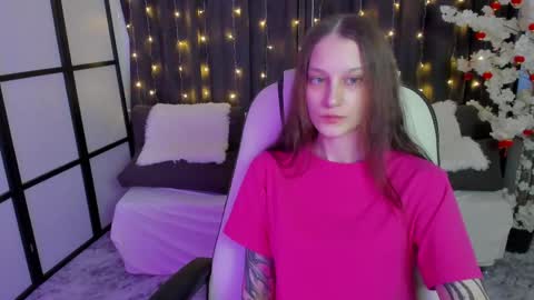 krisdoeill online show from April 11, 2:27 am