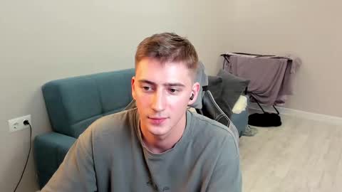 Snapshot of krishort chatting on March 5, 1:31 am krishort online show from March 5, 1:31 am