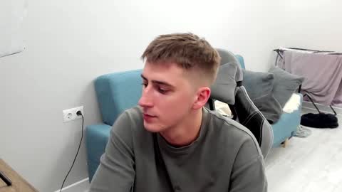 Snapshot of krishort chatting on March 4, 6:29 pm krishort online show from March 4, 6:29 pm