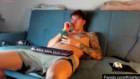 Snapshot of krishort chatting on October 7, 11:17 am krishort online show from October 7, 11:17 am