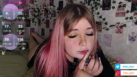 Snapshot of krisi_myrr chatting on December 10, 9:43 pm Kristina3 online show from December 10, 9:43 pm