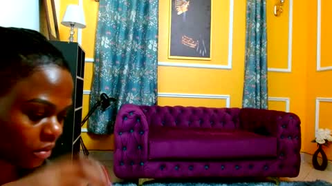 Thaterotic woman online show from February 12, 4:33 pm