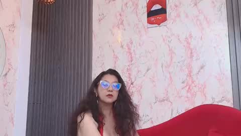 kristalvelvet online show from January 8, 3:56 am