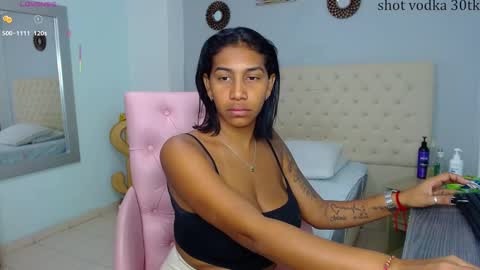 kristel_lee online show from January 17, 12:42 pm