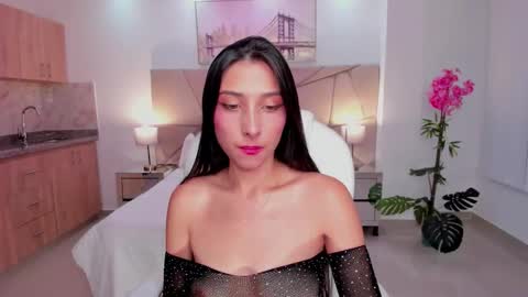 Kristine 33 online show from September 25, 9:44 pm