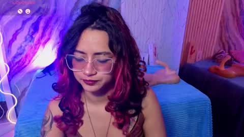kristen_tay online show from May 15, 3:48 am