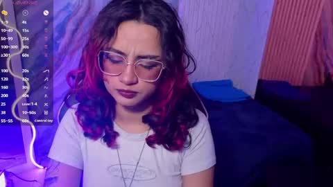kristen_tay online show from May 23, 3:24 am