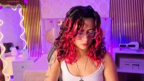 kristen_tay online show from March 24, 3:23 am