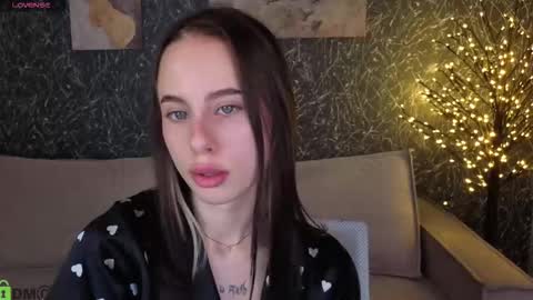 Kristi online show from February 16, 8:01 am