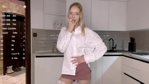 Alisa online show from March 28, 4:19 pm