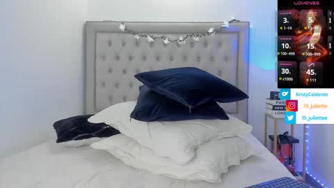 Juliette online show from October 31, 11:27 pm