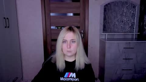 Kristy online show from April 21, 1:42 am