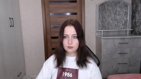 Kristy online show from November 22, 8:18 pm