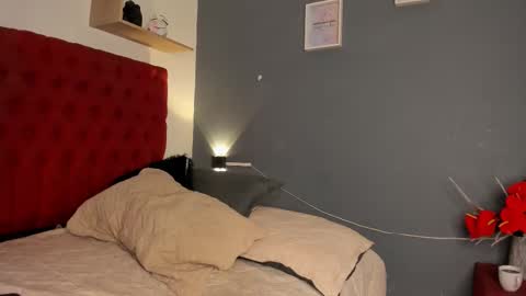 Cristina online show from October 20, 8:47 pm