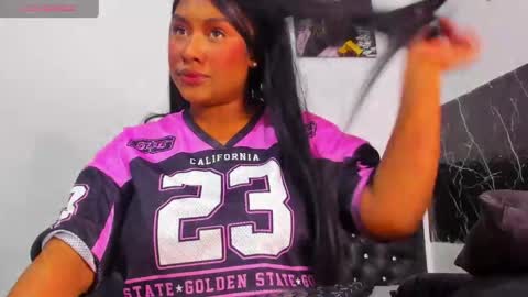 krixty online show from April 13, 6:56 pm