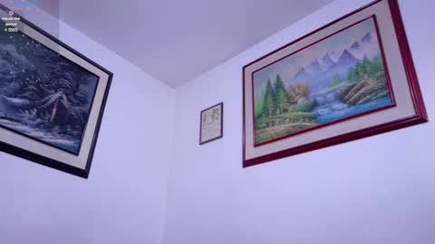Snapshot of kroy_wood chatting on February 17, 4:28 pm Kroy Wood online show from February 17, 4:28 pm