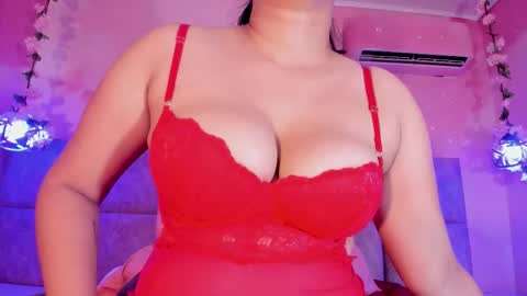 krystalswift_ online show from March 3, 3:13 am