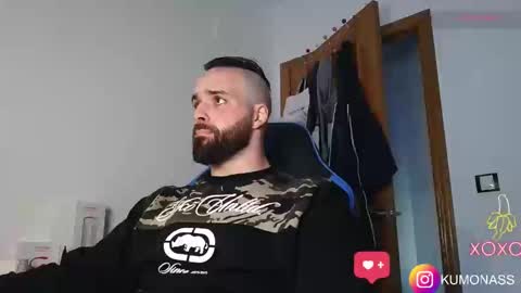 Snapshot of kumonass chatting on December 11, 4:20 pm kumonass online show from December 11, 4:20 pm