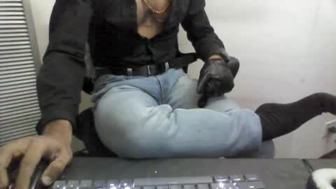 Snapshot of kunal7034 chatting on March 4, 1:12 am kunal7034 online show from March 4, 1:12 am