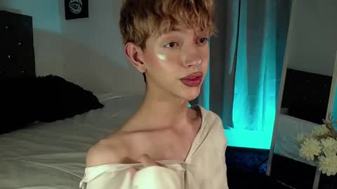 Kyle Cooper online show from December 26, 8:07 am