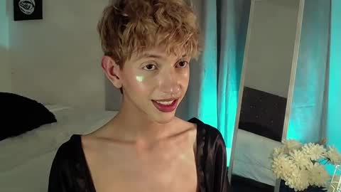 Kyle Cooper online show from December 15, 5:23 am