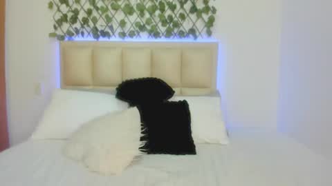 SOPHIA independent model  online show from May 26, 5:52 pm