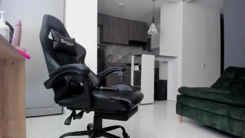 Kyleigh online show from April 15, 12:14 am