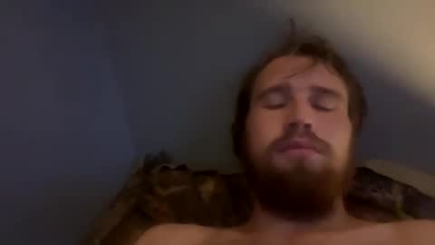 Snapshot of kylelovepussy69 chatting on October 1, 9:19 am kylelovepussy69 online show from October 1, 9:19 am