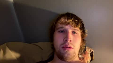 Snapshot of kylelovepussy69 chatting on February 25, 9:04 pm kylelovepussy69 online show from February 25, 9:04 pm
