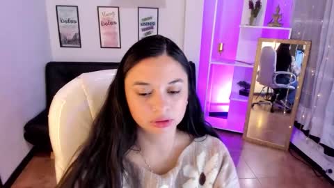 Snapshot of kylie_fire chatting on September 22, 1:26 pm kylie online show from September 22, 1:26 pm