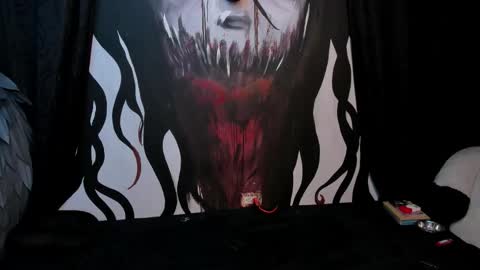 submissive demon Please help me to reach 500 thumbs up online show from December 3, 12:31 am