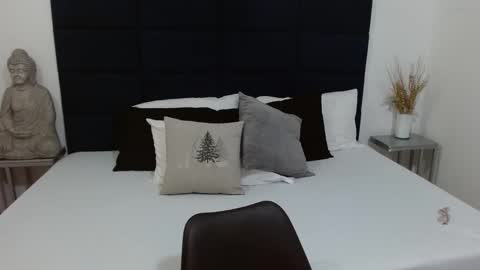 Melissa online show from March 2, 10:24 am