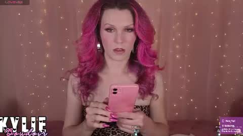 Kylie Boudoir online show from June 16, 4:38 am