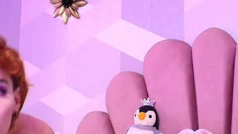 Kylie jl online show from February 24, 1:08 am